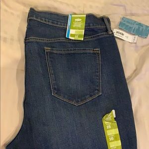 Old Navy sweetheart/Straight Cut(short) jeans, s16